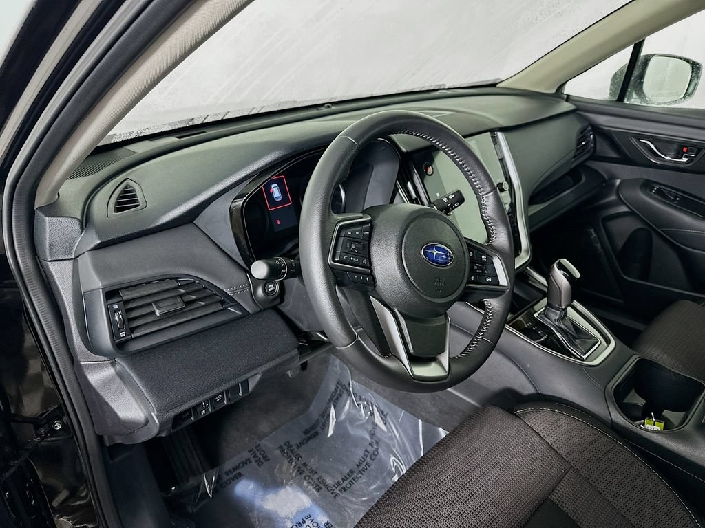 Used 2025 Subaru Outback Premium AWD/4WD image 14