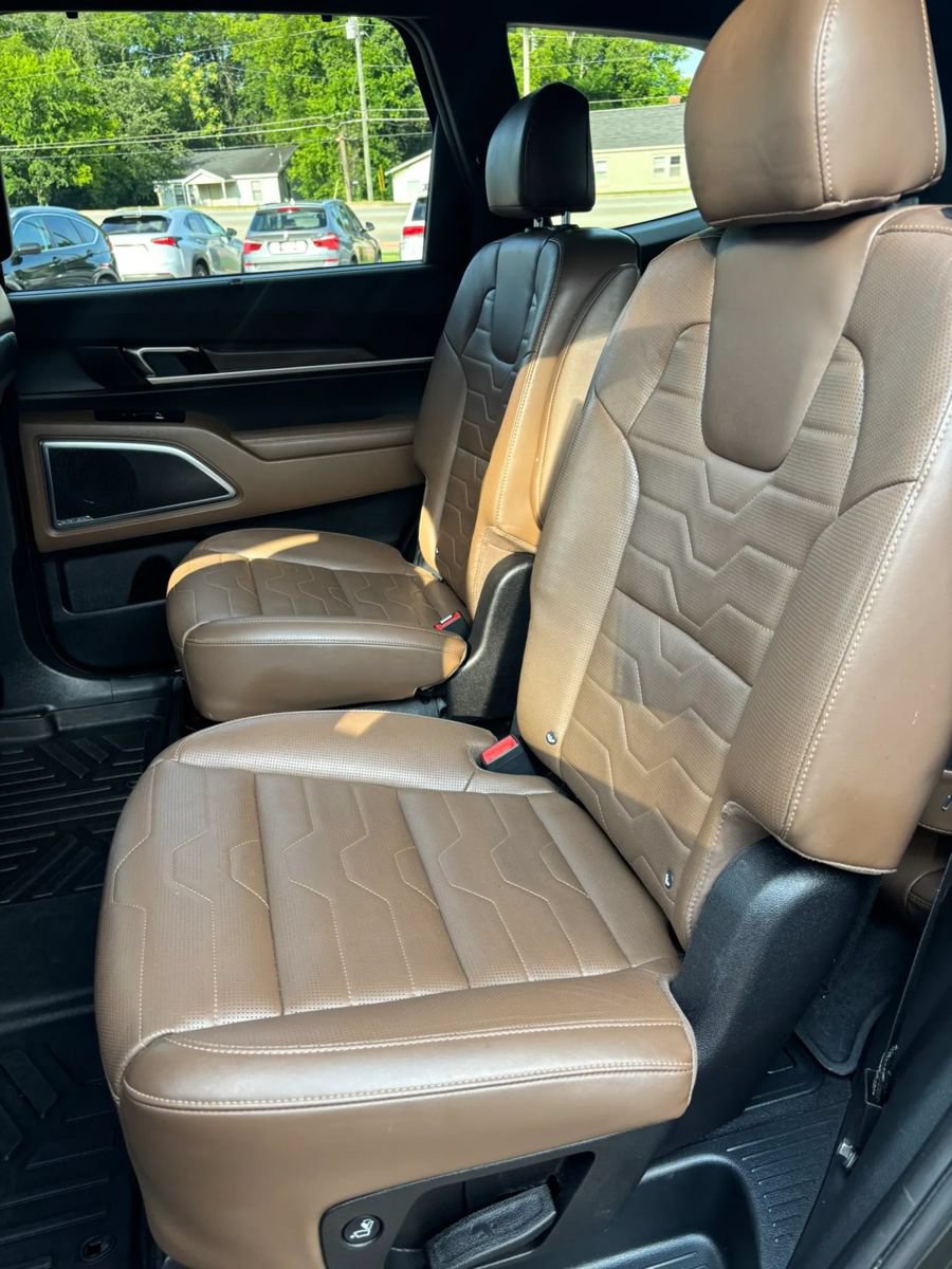 Used 2021 Kia Telluride SX w/ SX Prestige Package AWD/4WD image 18
