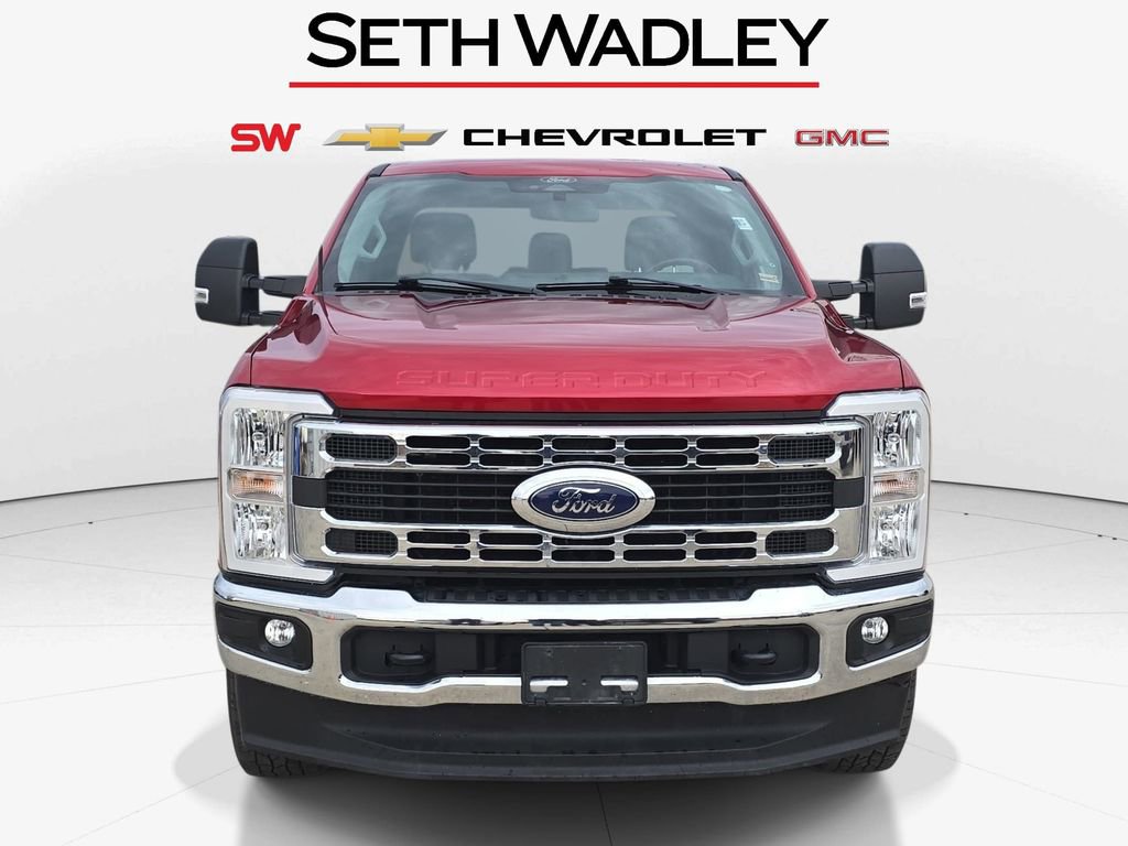 Used 2024 Ford F250 XLT w/ Camper Package image 2