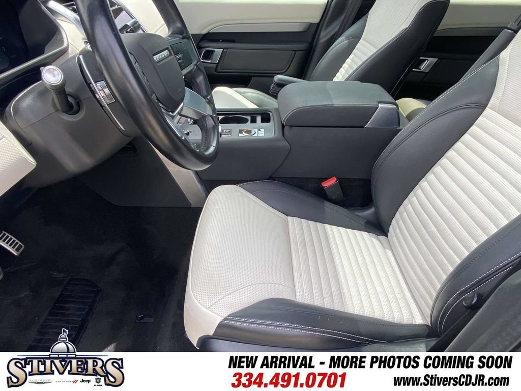 Used 2021 Land Rover Discovery S R-Dynamic AWD/4WD image 17
