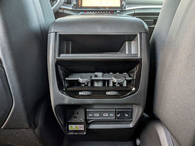 New 2026 Jeep Grand Cherokee Limited w/ Limited Altitude Package image 14