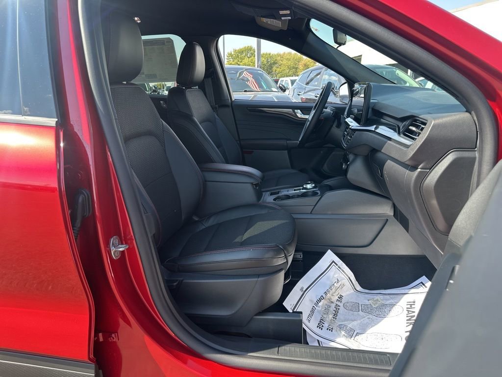 New 2026 Ford Escape ST-Line image 27