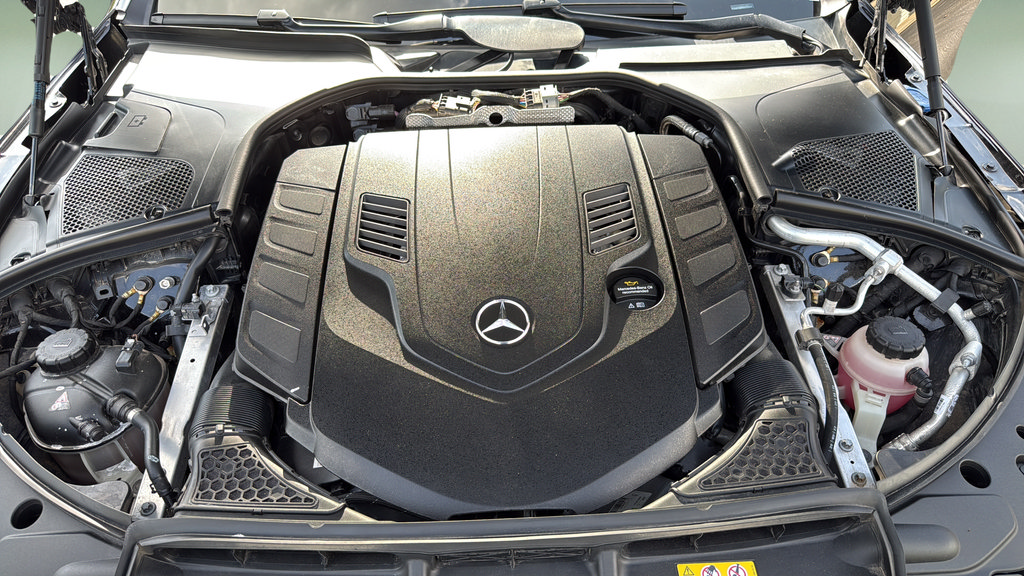 Used 2023 Mercedes-Benz Maybach S 580 4MATIC image 61