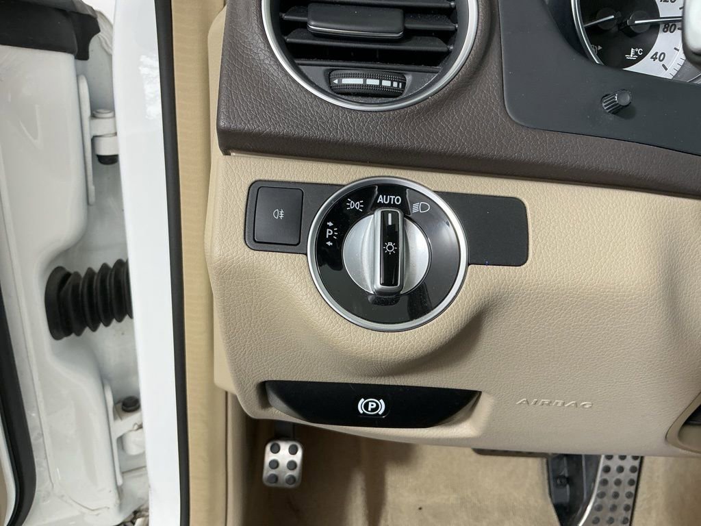 Used 2015 Mercedes-Benz C 250 Coupe image 19