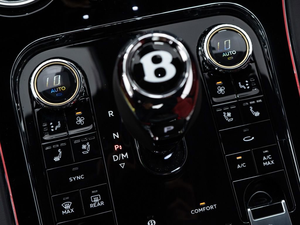 Used 2024 Bentley Continental GT V8 AWD/4WD image 32