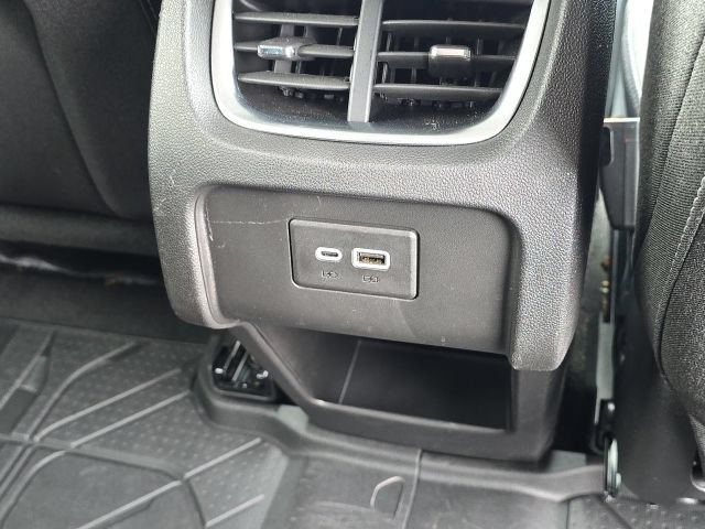 Used 2024 Chevrolet Blazer LT w/ Convenience Package FWD image 17