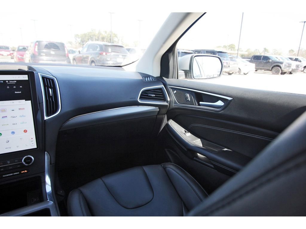 Certified 2021 Ford Edge Titanium image 13