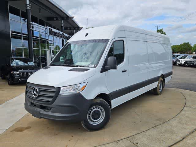 Used 2026 Mercedes-Benz Sprinter 2500 image 1