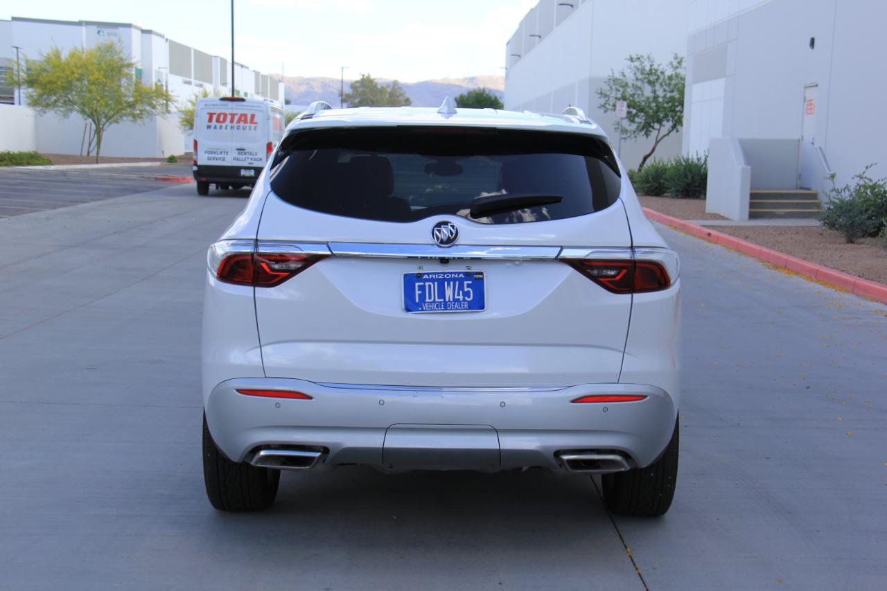 Used 2024 Buick Enclave Essence FWD image 4