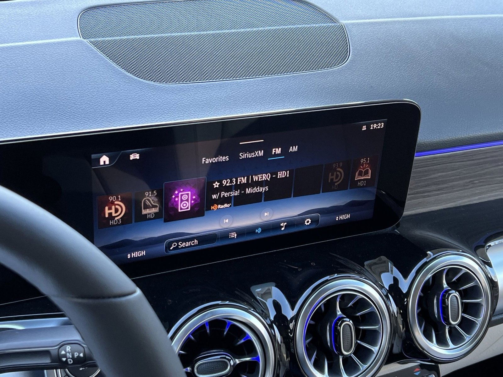 New 2026 Mercedes-Benz GLB 250 GLB 250 image 16