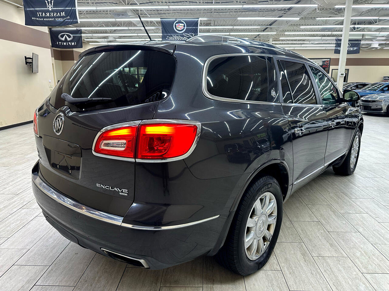 Used 2015 Buick Enclave Leather image 7