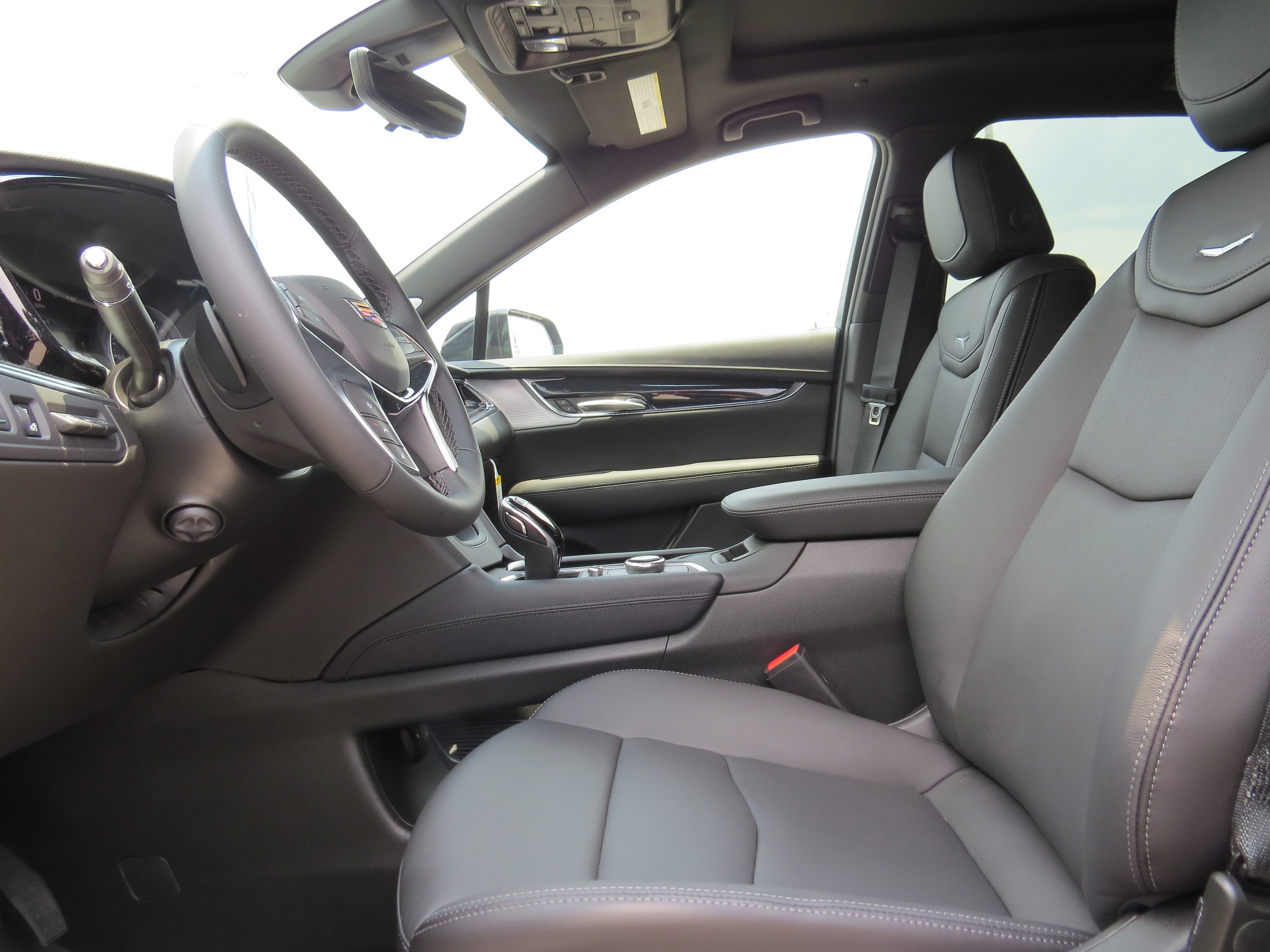 New 2025 Cadillac XT5 Premium Luxury w/ Technology Package image 17