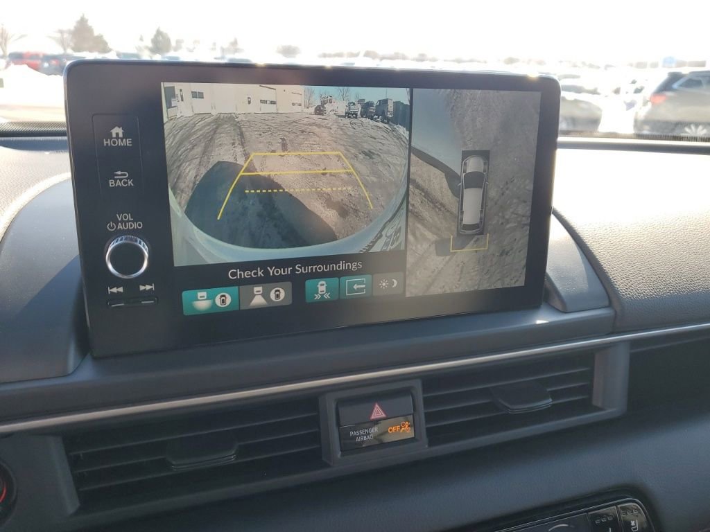 Used 2025 Honda Pilot Black Edition image 21