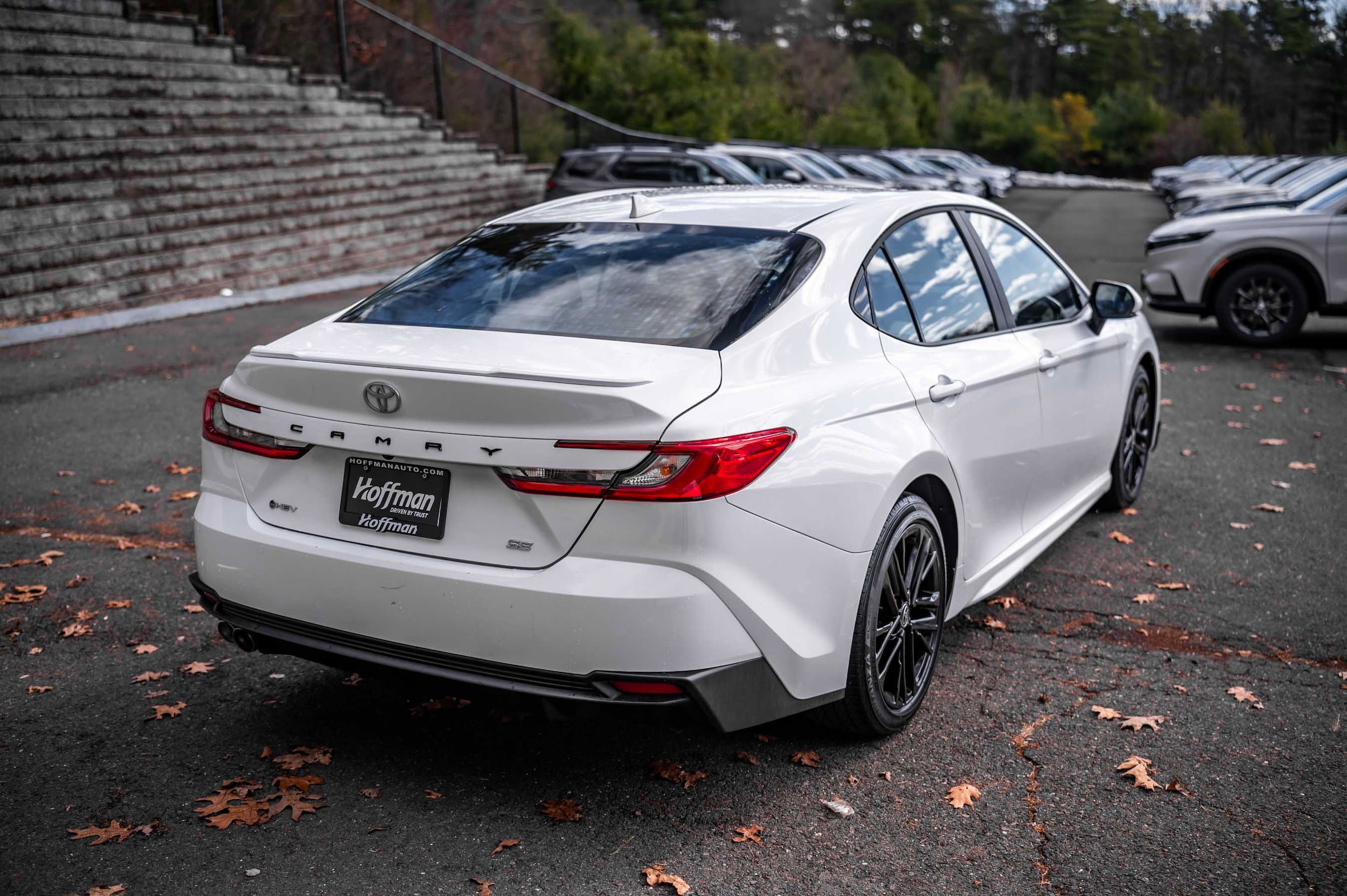 Certified 2025 Toyota Camry SE image 5