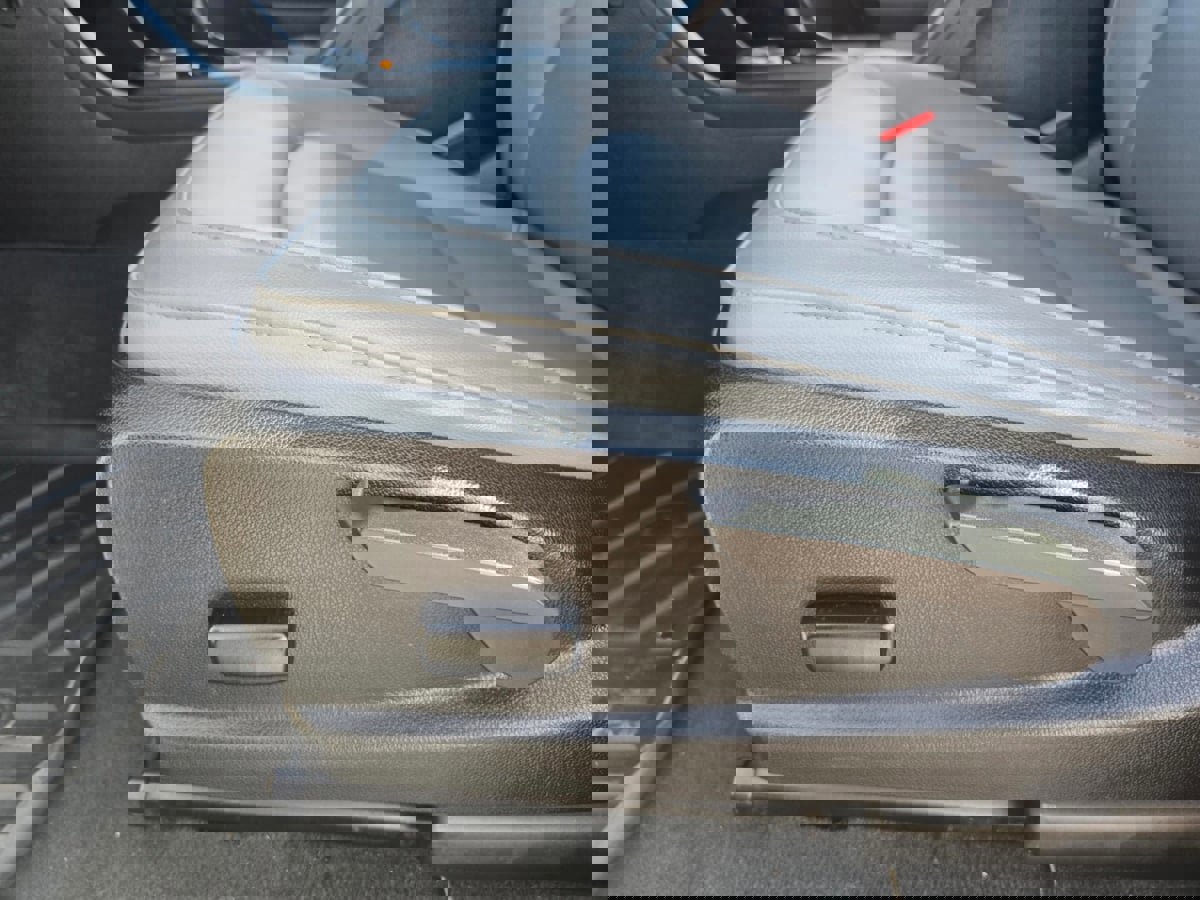 Used 2022 Chevrolet Colorado W/T w/ WT Convenience Package image 18