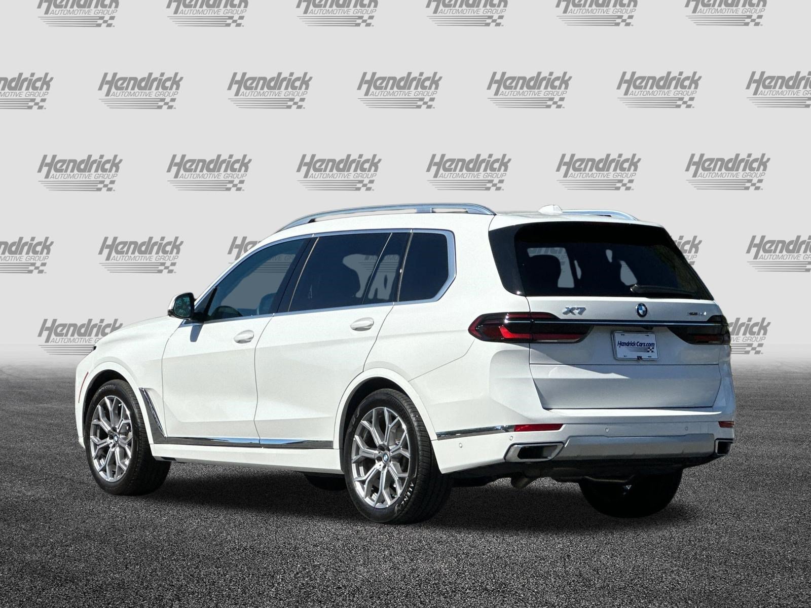 Used 2026 BMW X7 xDrive40i AWD/4WD image 7