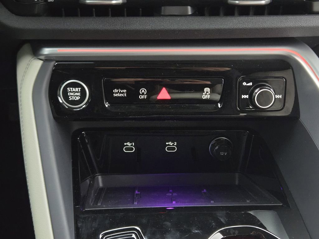 New 2025 Audi Q5 Premium image 22