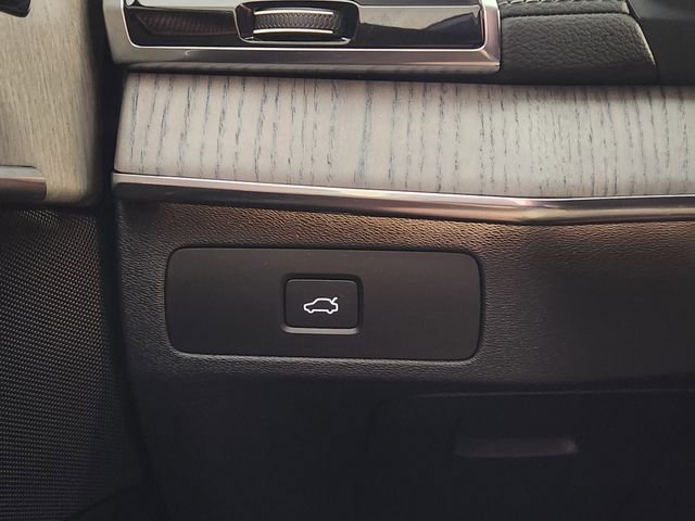 Used 2023 Volvo XC90 B6 Ultimate w/ Protection Package Premier AWD/4WD image 22