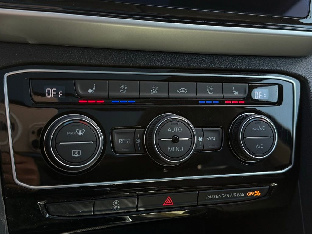 Used 2023 Volkswagen Atlas SEL Premium image 15