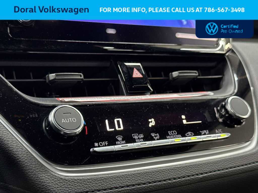 Used 2024 Toyota Corolla Cross SE image 20