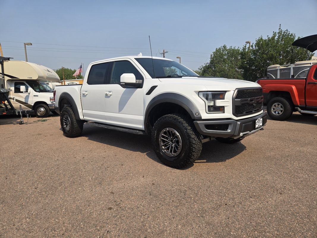 Used 2020 Ford F150 Raptor w/ Equipment Group 802A Luxury AWD/4WD image 2
