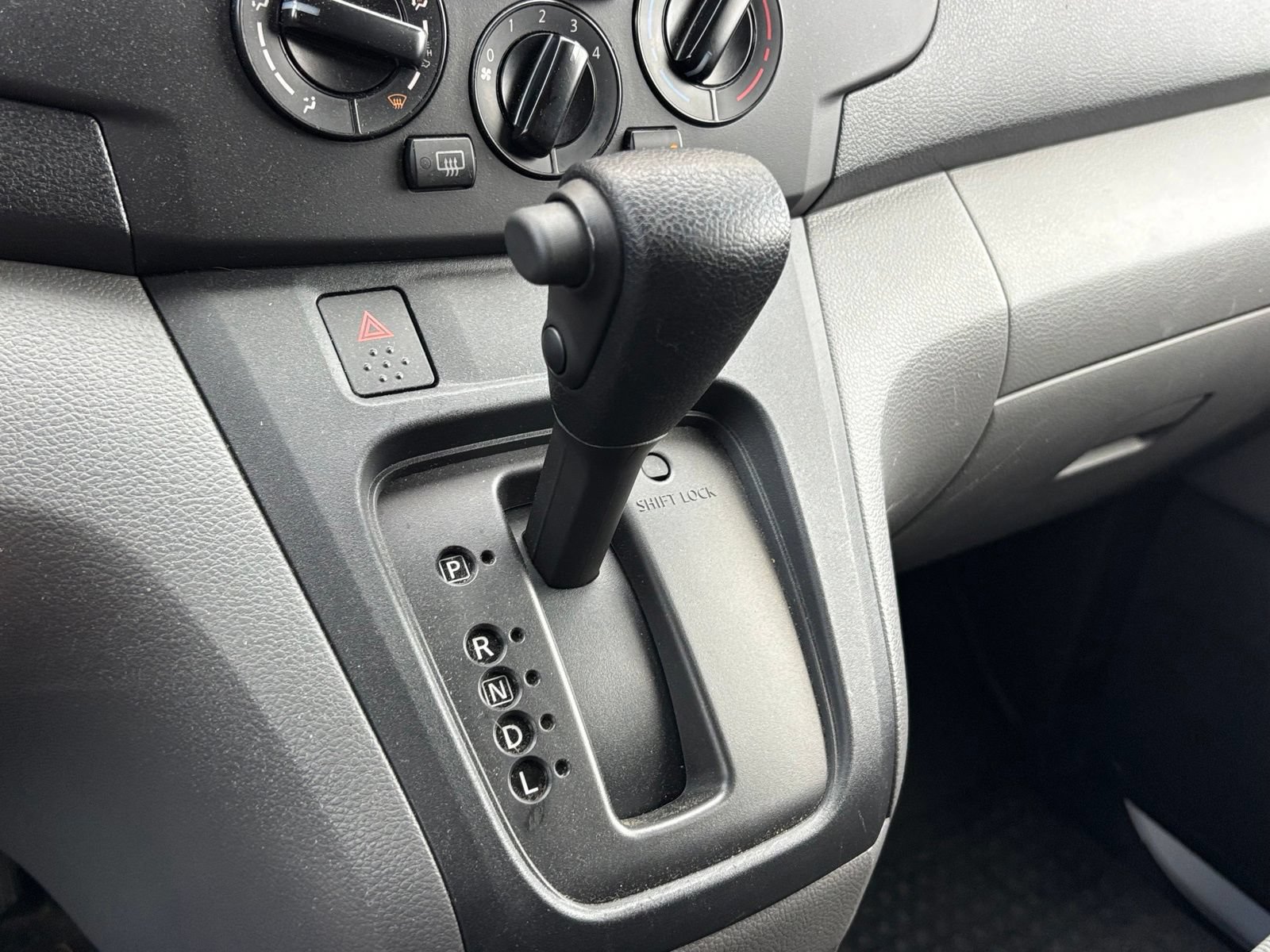 Used 2020 Nissan NV200 SV w/ Back Door Glass Package FWD image 11