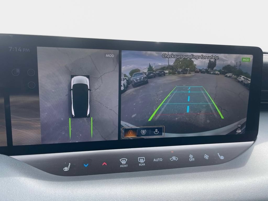 New 2026 Nissan Leaf Platinum+ w/ Cargo Package (Platinum+) FWD image 29