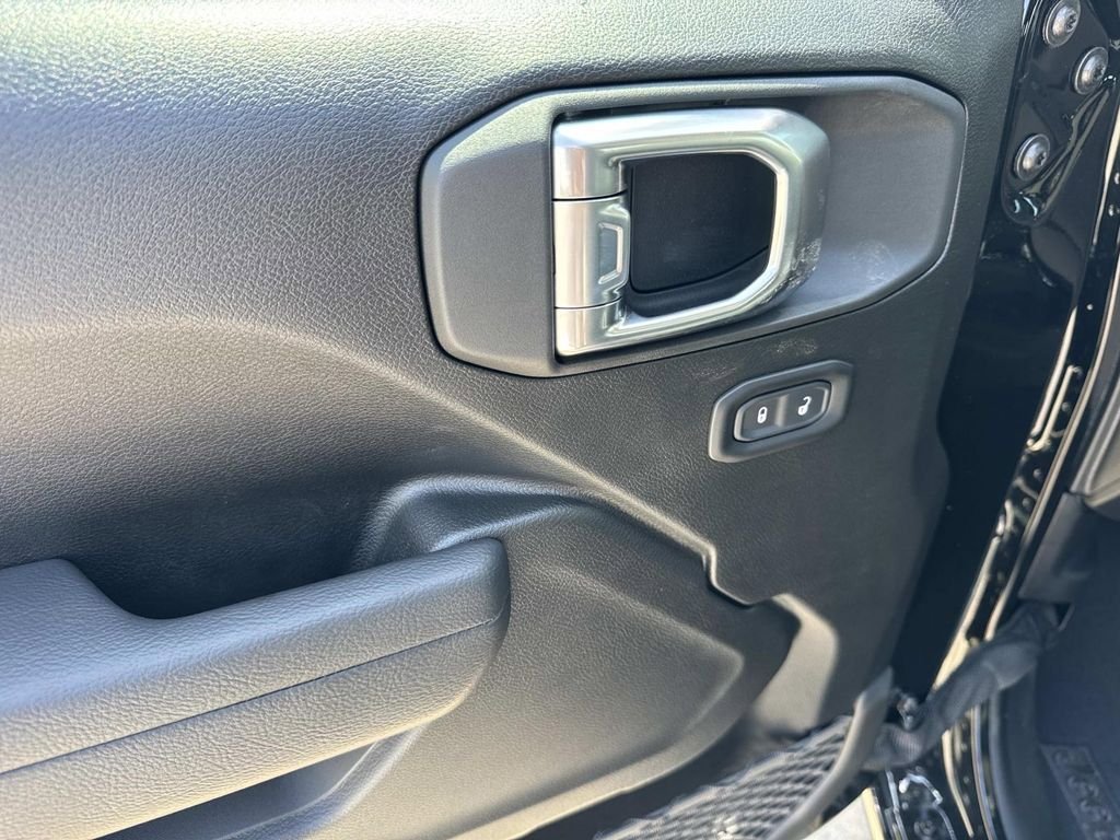 New 2026 Jeep Gladiator Sport image 37