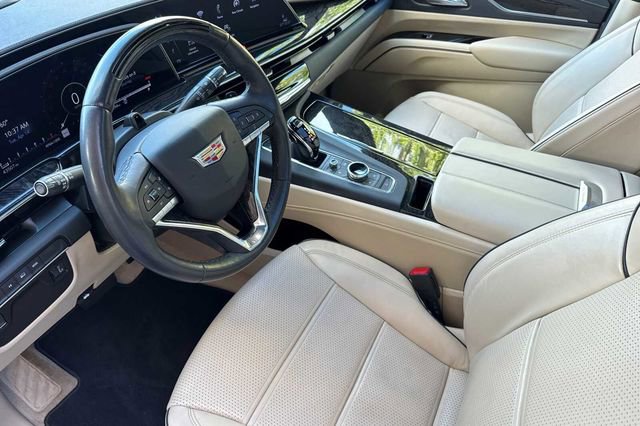 Certified 2023 Cadillac Escalade Premium Luxury w/ LPO, Floor Liner Package image 10