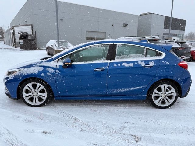 Used 2017 Chevrolet Cruze Premier w/ RS Package image 4