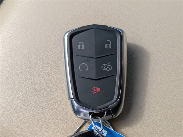 Used 2018 Cadillac XT5 Luxury w/ Driver Awareness Package image 36