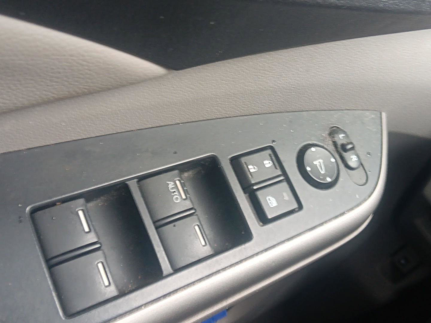 Used 2014 Honda CR-V EX-L image 21