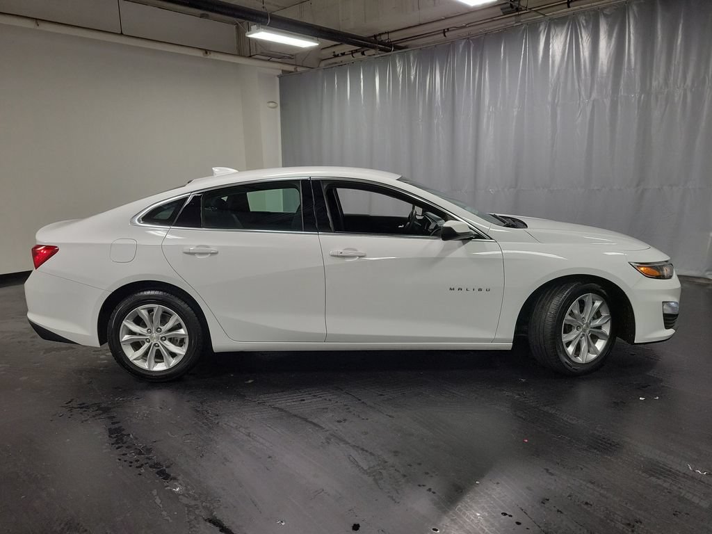 Used 2024 Chevrolet Malibu LT FWD image 9