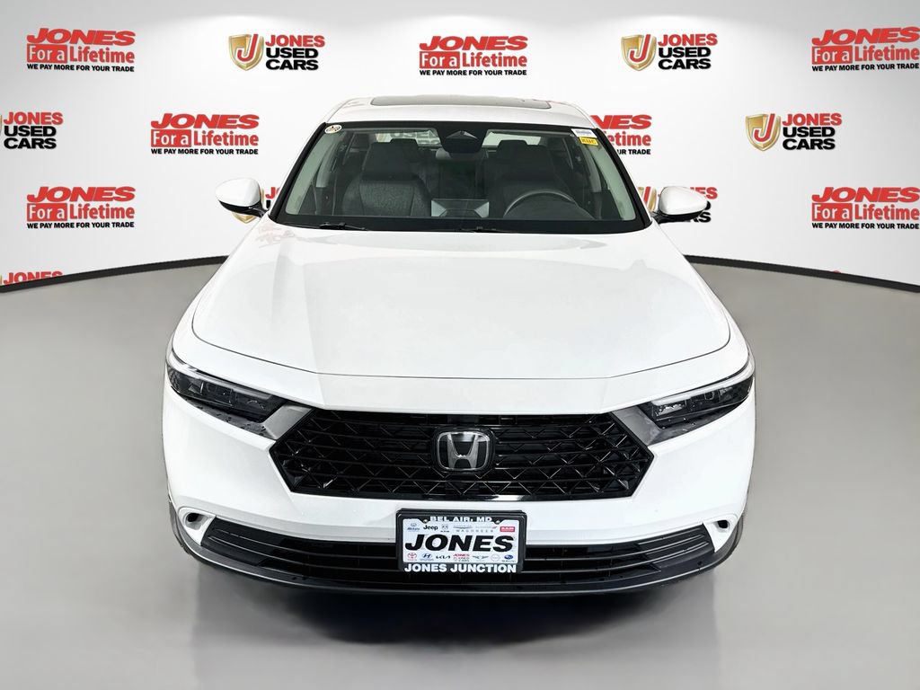 Used 2024 Honda Accord EX image 11