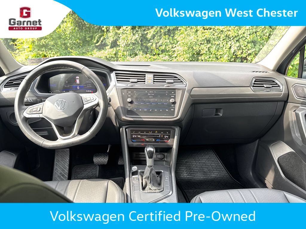 Certified 2023 Volkswagen Tiguan SE FWD image 29