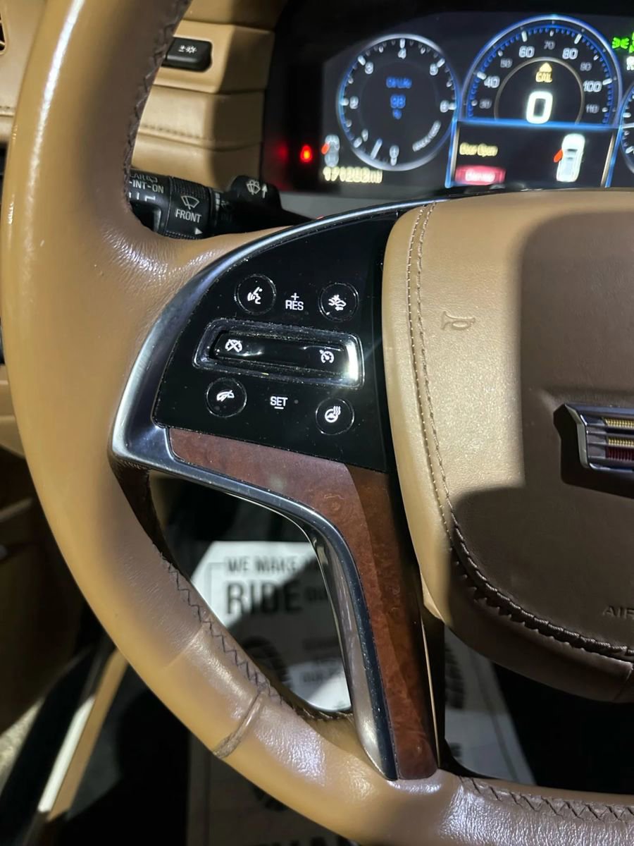 Used 2015 Cadillac Escalade Platinum image 40