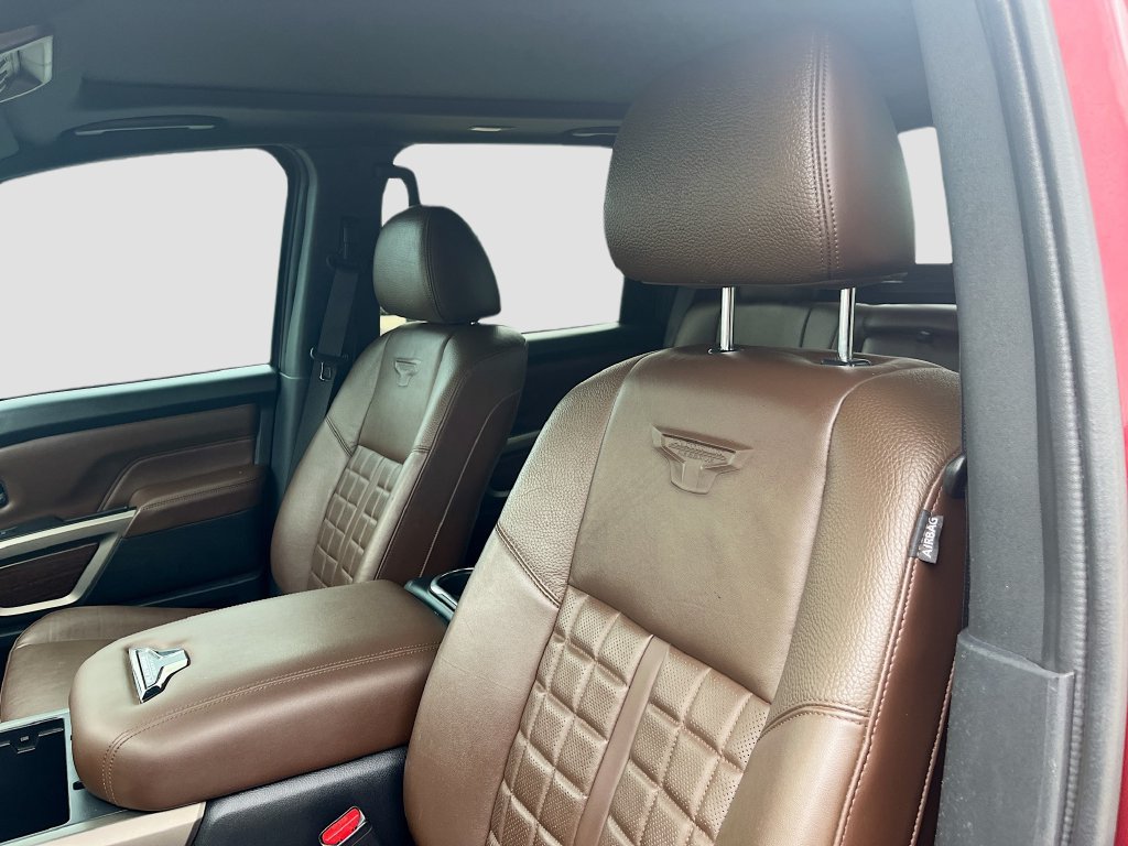 Used 2024 Nissan Titan Platinum Reserve w/ Moonroof Package AWD/4WD image 22