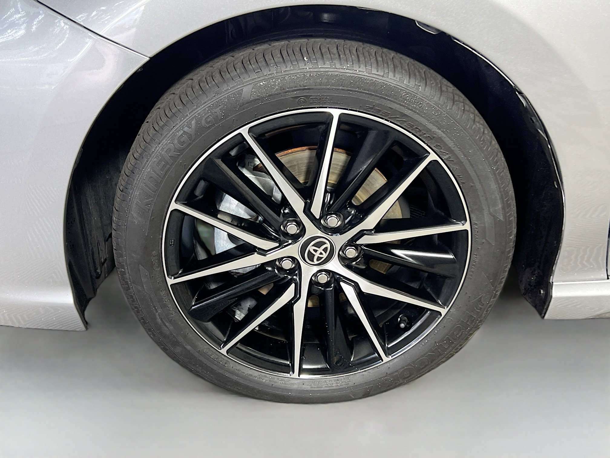 Used 2024 Toyota Camry SE image 14
