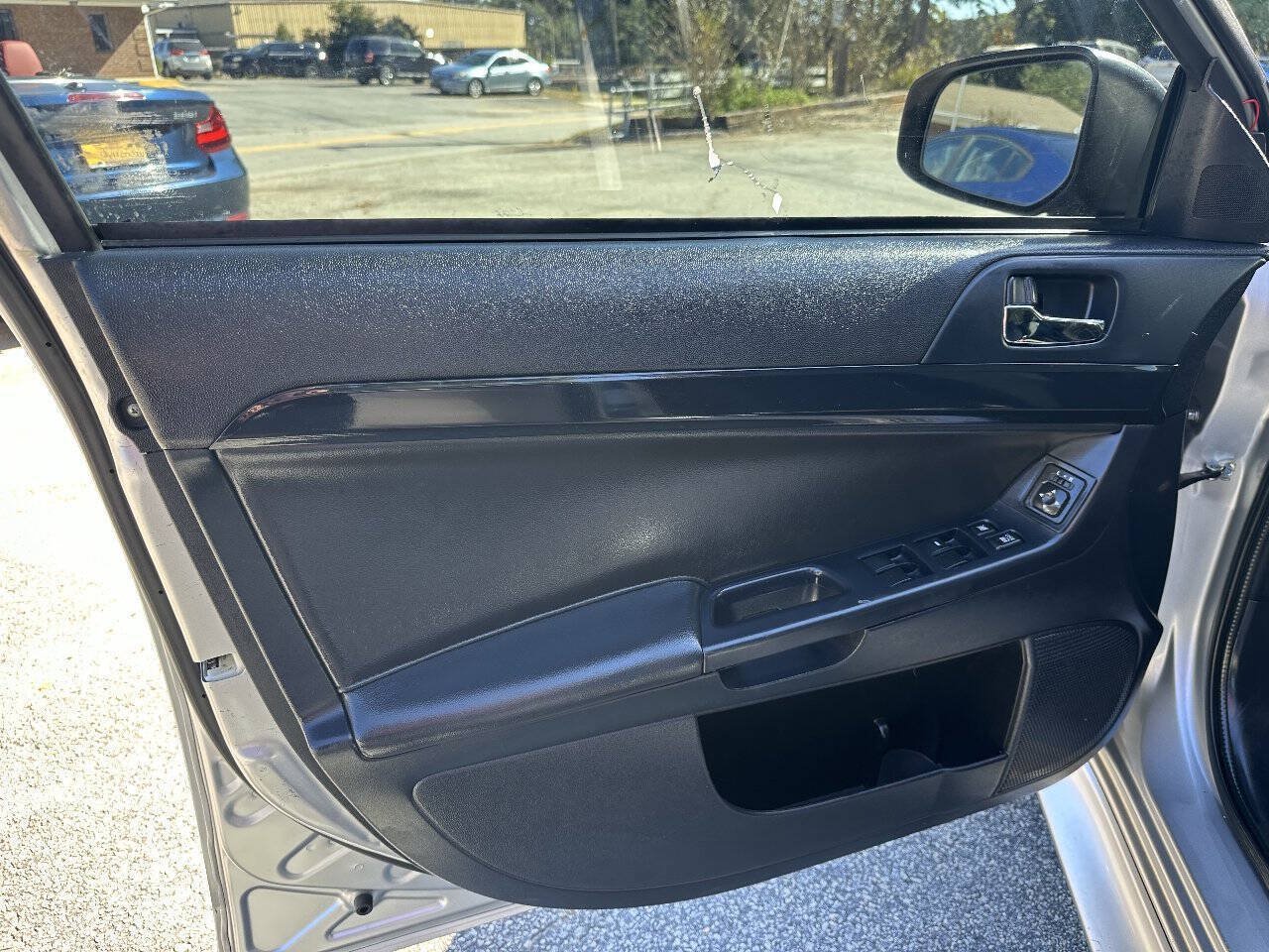 Used 2016 Mitsubishi Lancer ES FWD image 11