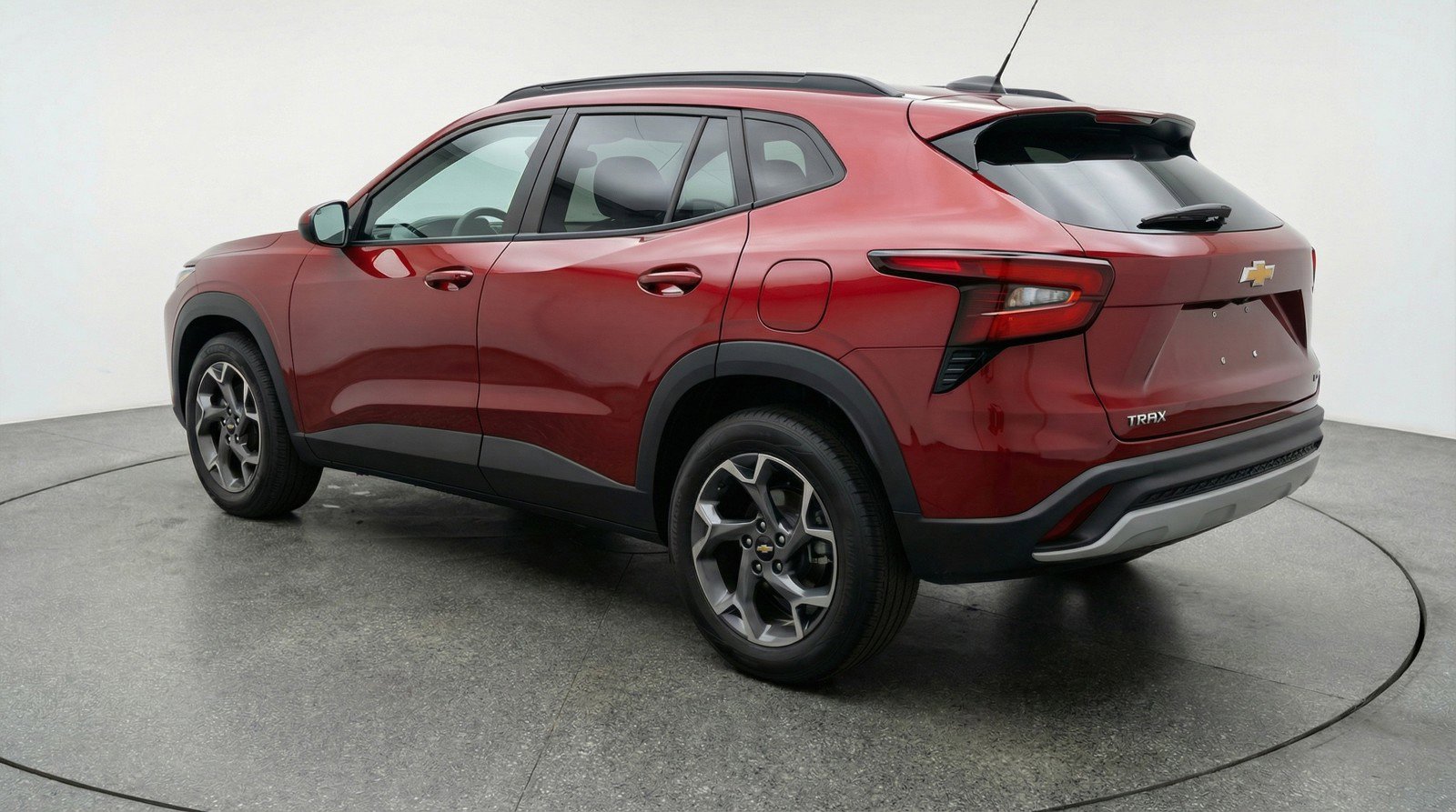 Used 2025 Chevrolet Trax LT w/ LT Convenience Package FWD image 6