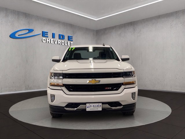 Used 2017 Chevrolet Silverado 1500 LT w/ All Star Edition AWD/4WD image 8