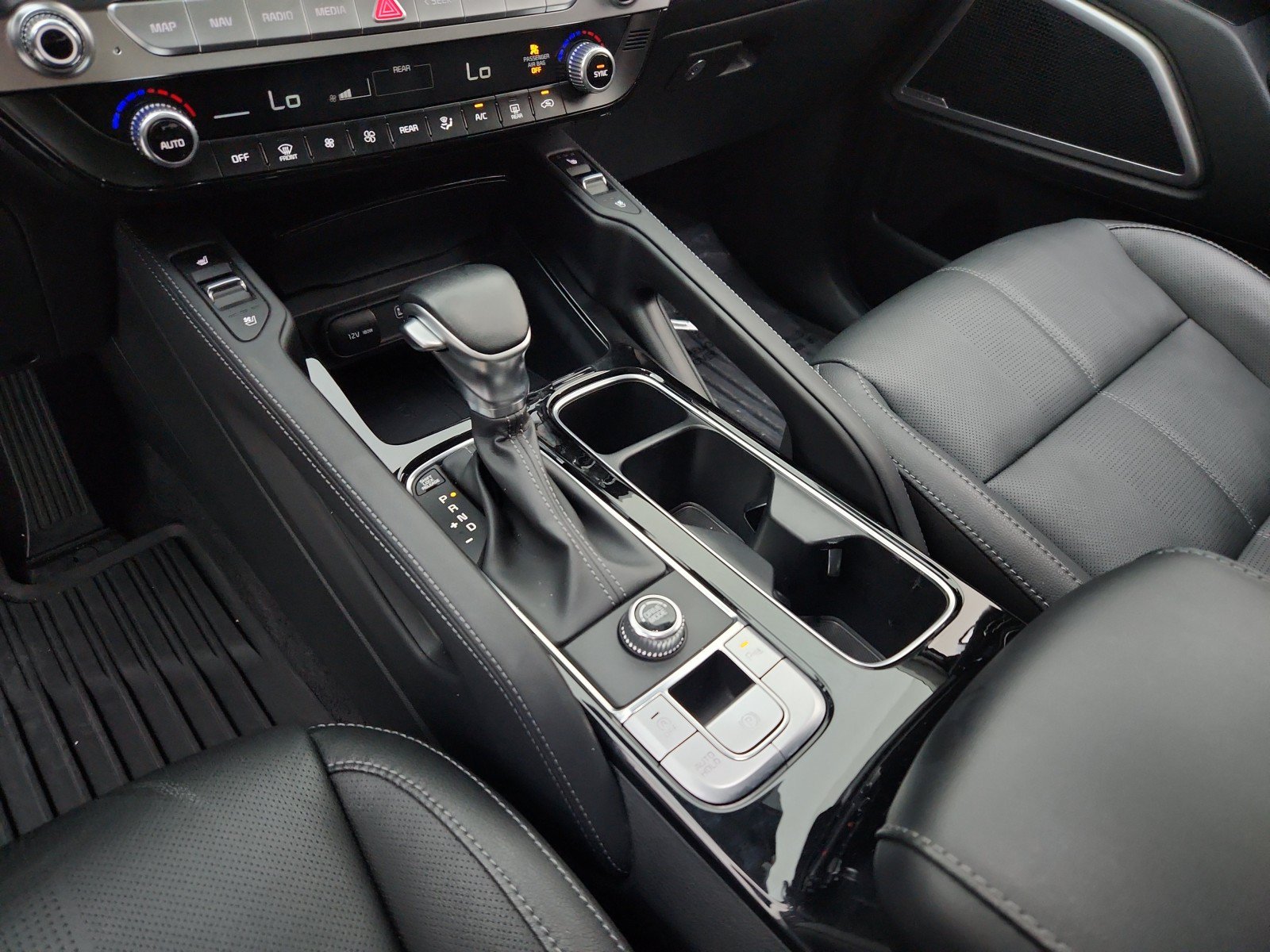 Used 2024 Kia Telluride EX FWD image 20