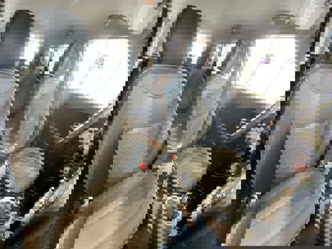 Used 2016 Kia Soul + image 25