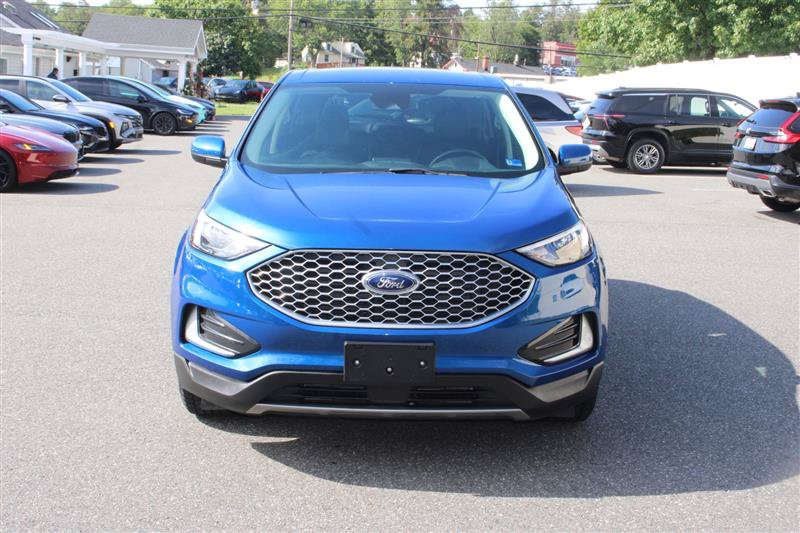 Used 2024 Ford Edge SEL AWD/4WD image 3