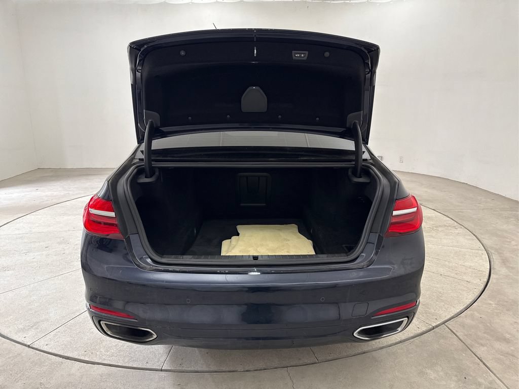 Used 2017 BMW 740i RWD image 22