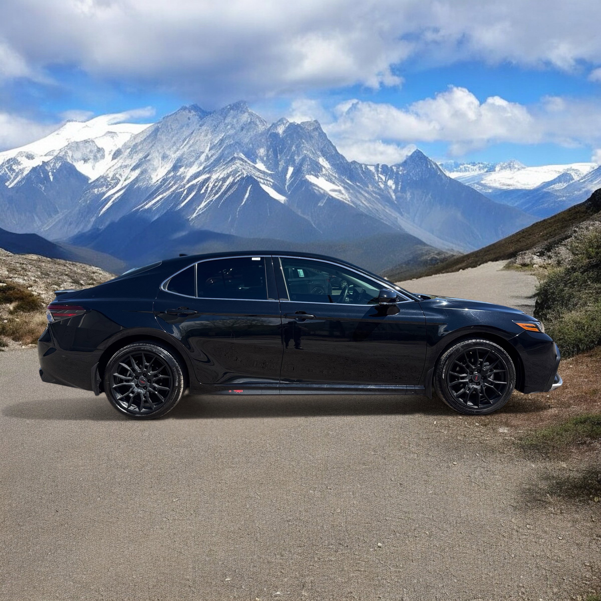 Used 2023 Toyota Camry XSE w/ TRD Appearance Package (TMS) image 6