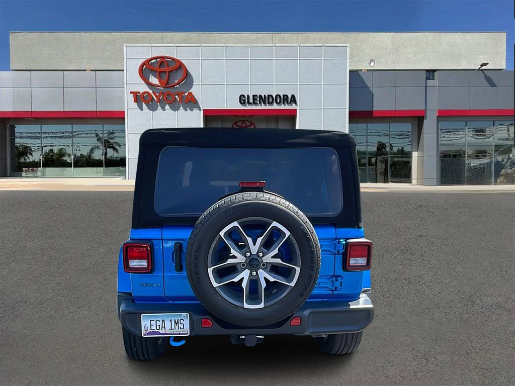 Used 2024 Jeep Wrangler Unlimited w/ Convenience Group image 4