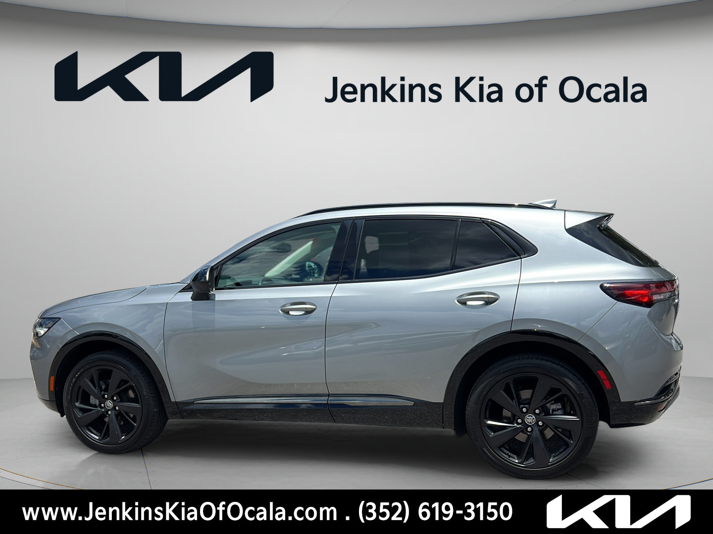 Used 2023 Buick Envision Preferred FWD image 6