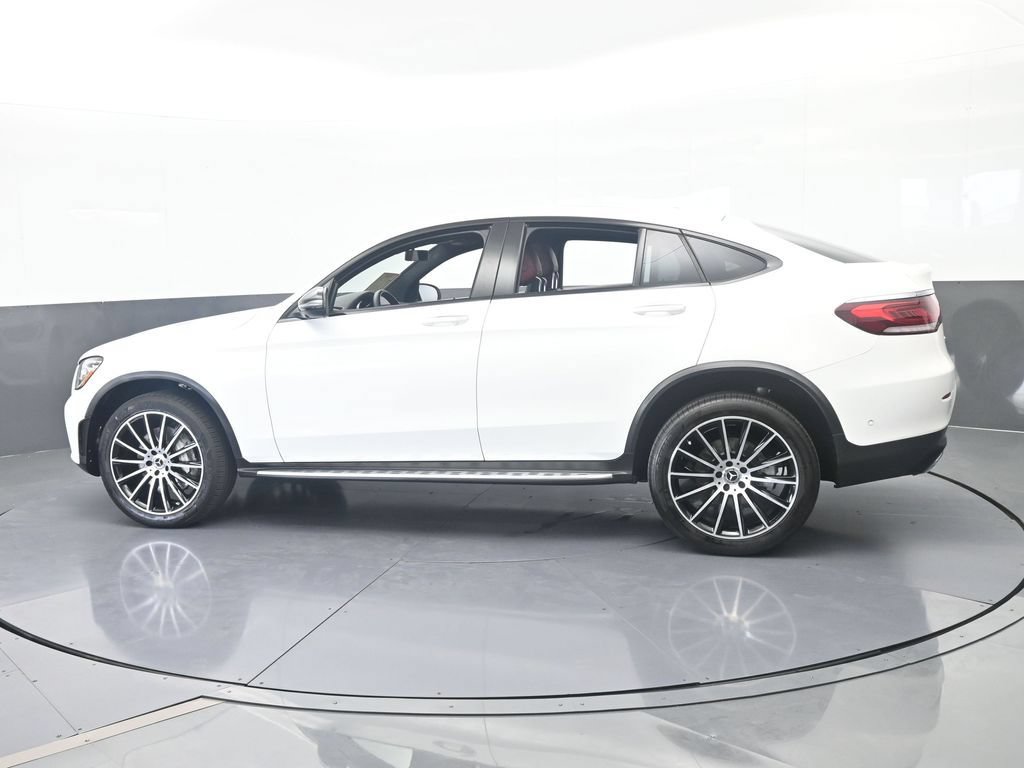 Used 2022 Mercedes-Benz GLC 300 4MATIC Coupe image 3