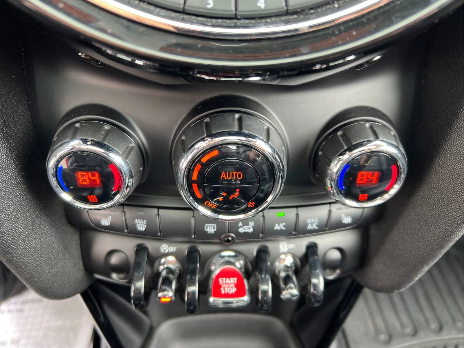 Used 2017 MINI Cooper S image 33